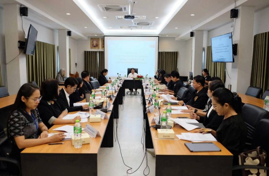 สพป.นครสวรรค์ เขต ๒ เข้าร่วมประชุมคณะกรรมการพิจารณากำหนดแนวทางการขับเคลื่อนพระบรมราโชบายด้านการศึกษา&hellip;